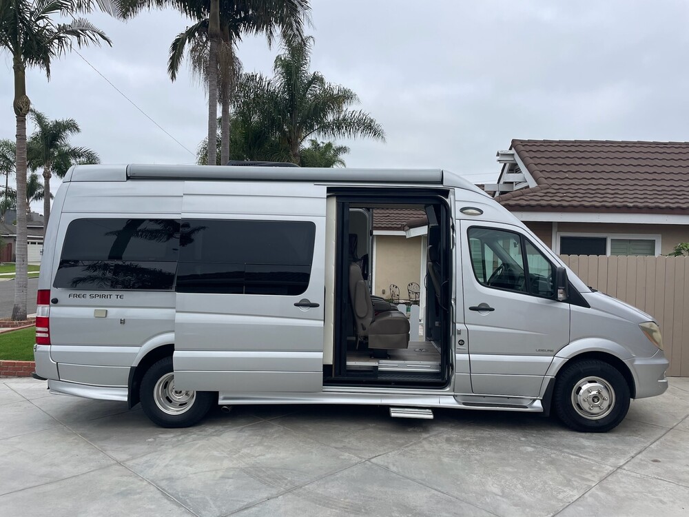 Photo of Rv
