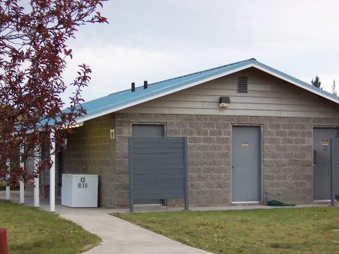 Restrooms / showers / laundry