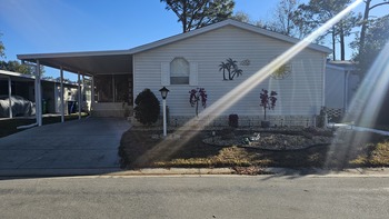 Thumbnail of mobile home