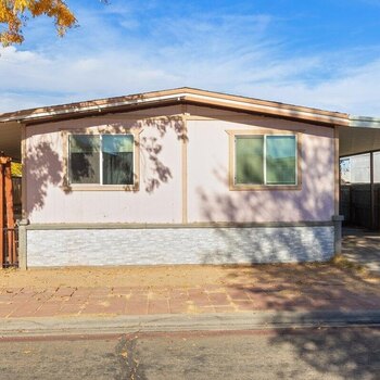 Thumbnail of mobile home