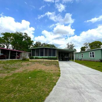 Thumbnail of mobile home