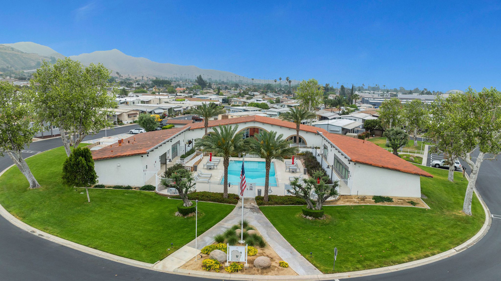 14 3700 Buchanan St Riverside CA 92503 USA Exterior DJI0873 EDIT