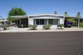 Thumbnail of mobile home