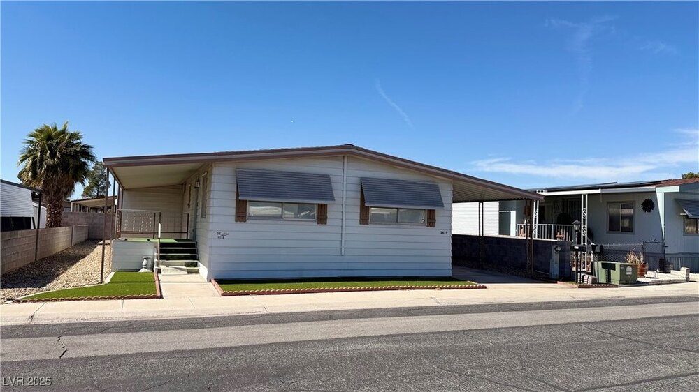 Photo of Mobile Home