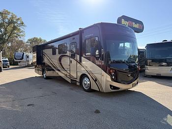 Thumbnail of RV