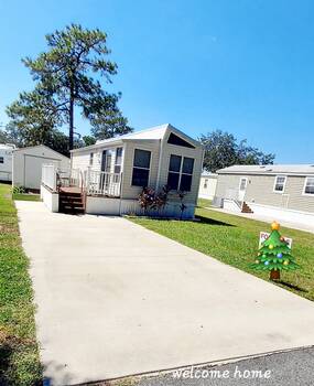 Thumbnail of mobile home