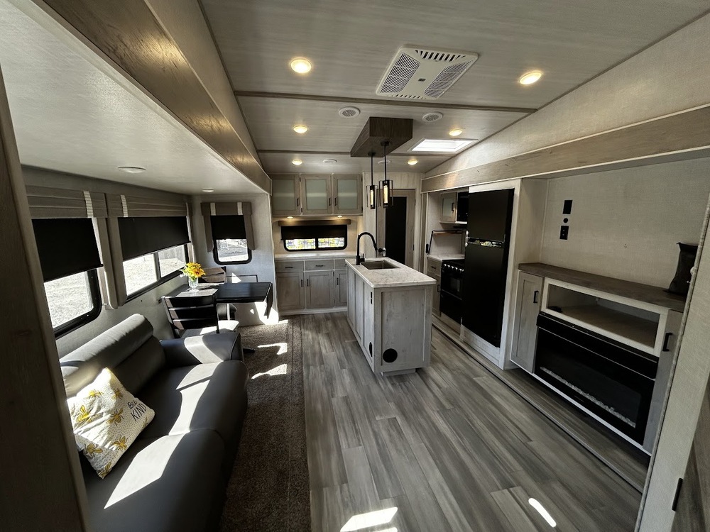 Photo of Rv