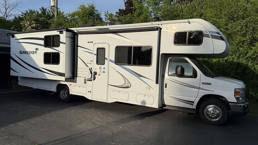Photo of Rv