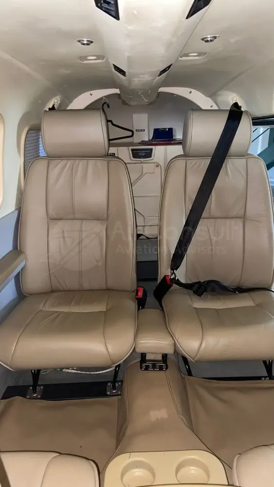 7924/piper-pa-34-220t-seneca-v-2003-flightmarket-id-7924-54116.webp