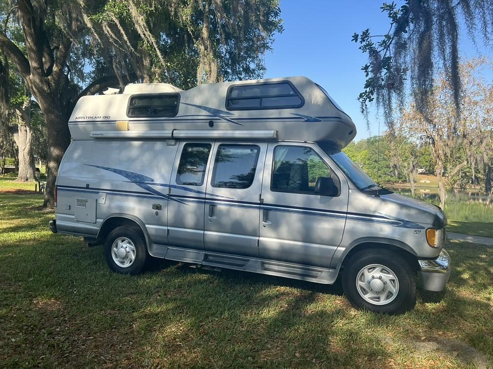 Photo of Rv