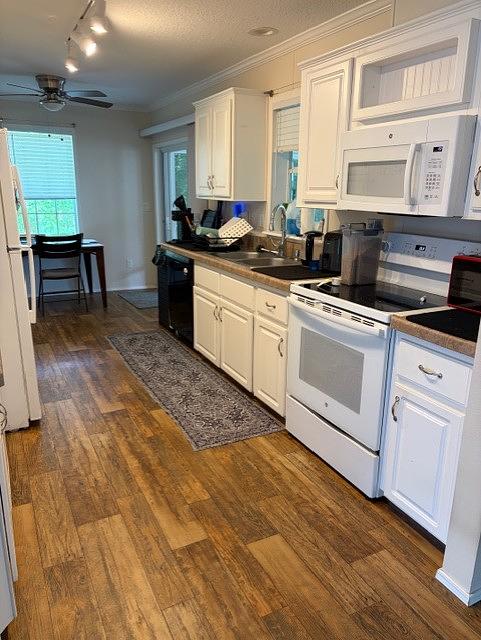 Cypress Lakes Village