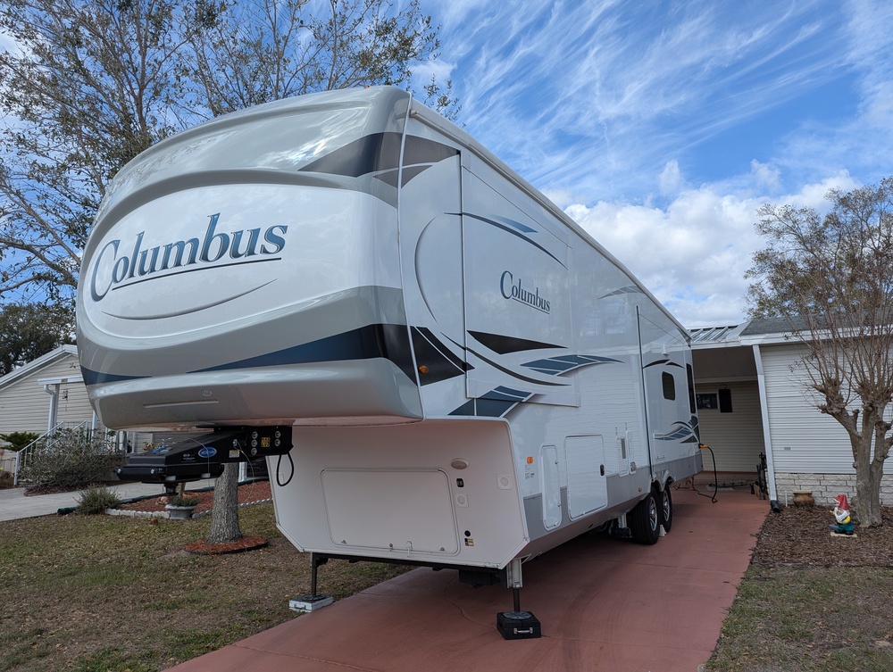 Photo of Rv