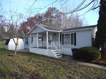 Thumbnail of mobile home