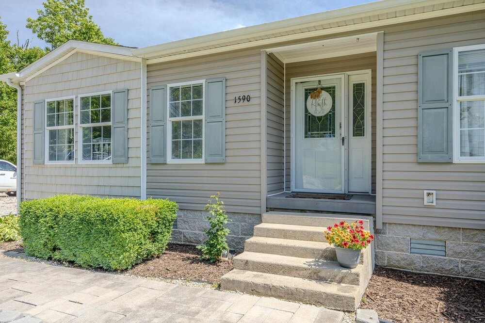 Photo of Mobile Home