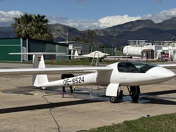 Thumbnail of aircraft