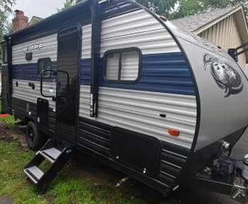 Thumbnail of RV