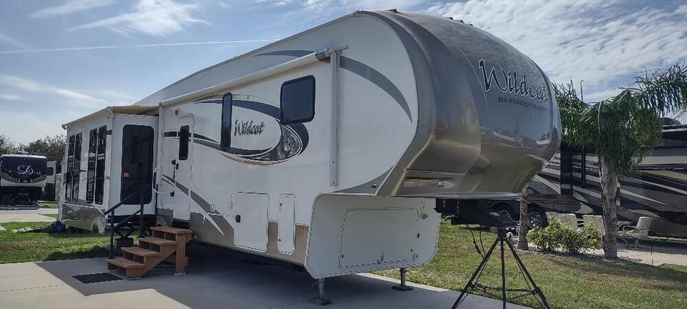 Photo of Rv