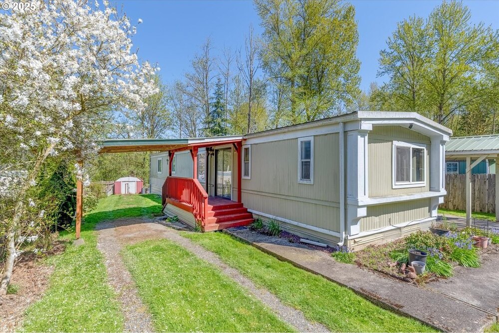 Photo of Mobile Home