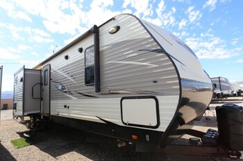 Thumbnail of RV