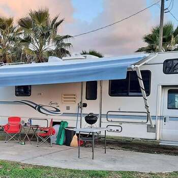 Thumbnail of RV