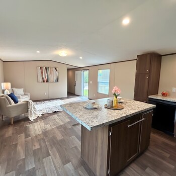 Photo of For Sale: 3-bedroom, 2-bathroom |  Centralia 15