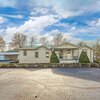 Mobile Home for Sale: In Park - Central Point, OR, Central Point, OR