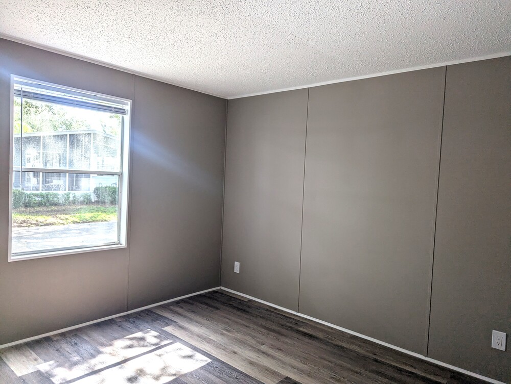 Strawberry Ridge Village