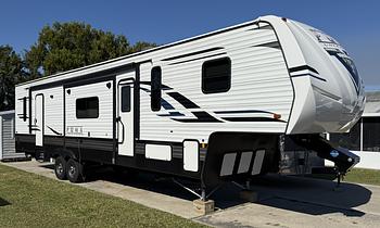 Thumbnail of RV