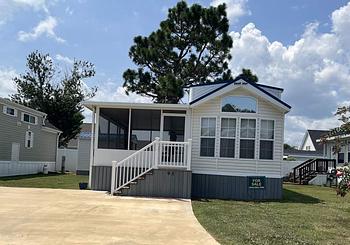 Thumbnail of mobile home