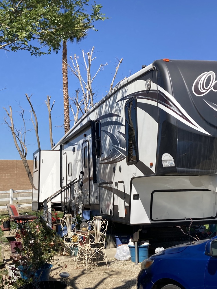 Photo of Rv
