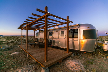 Thumbnail of RV