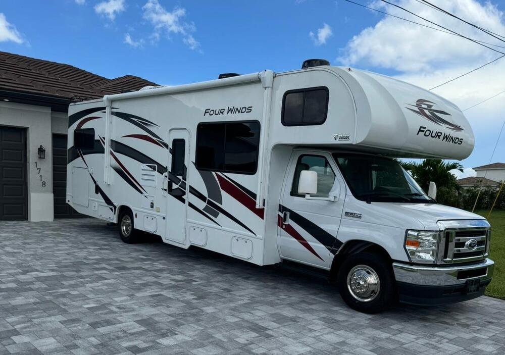 Photo of Rv