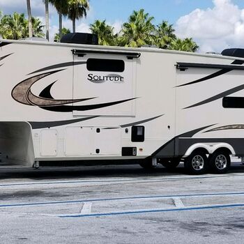 Thumbnail of RV