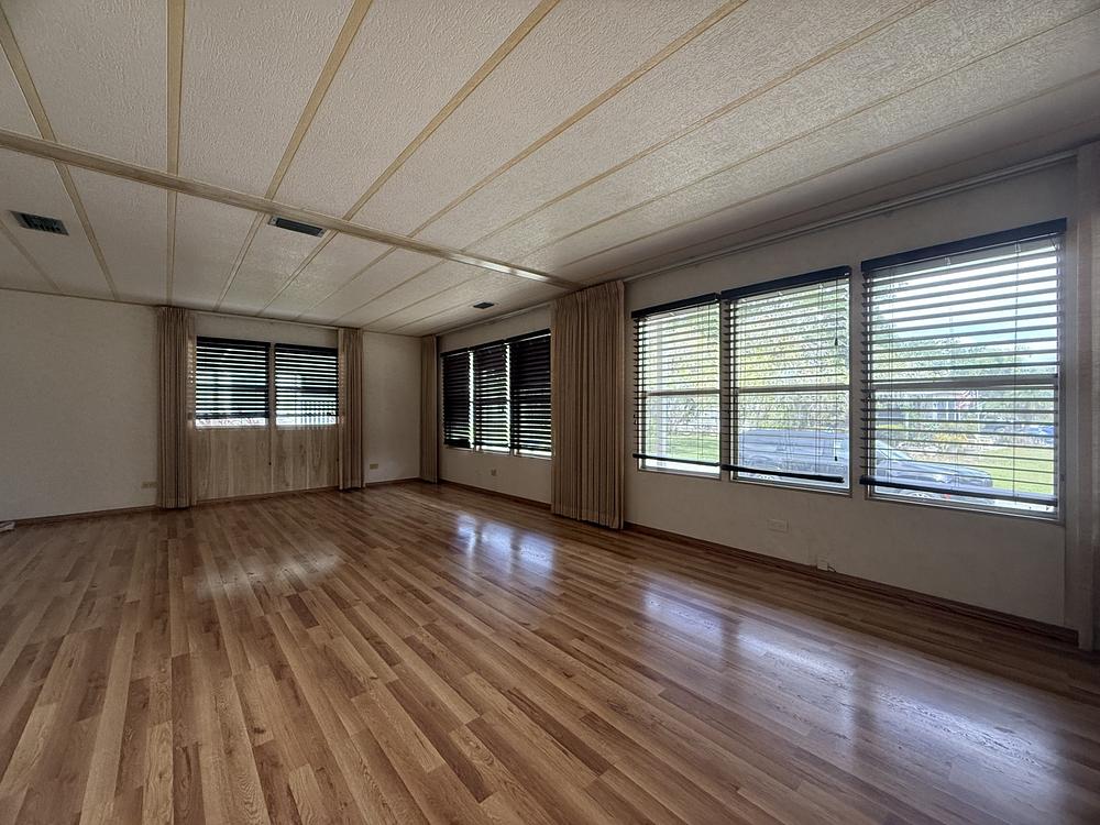 Camelot Lakes Village