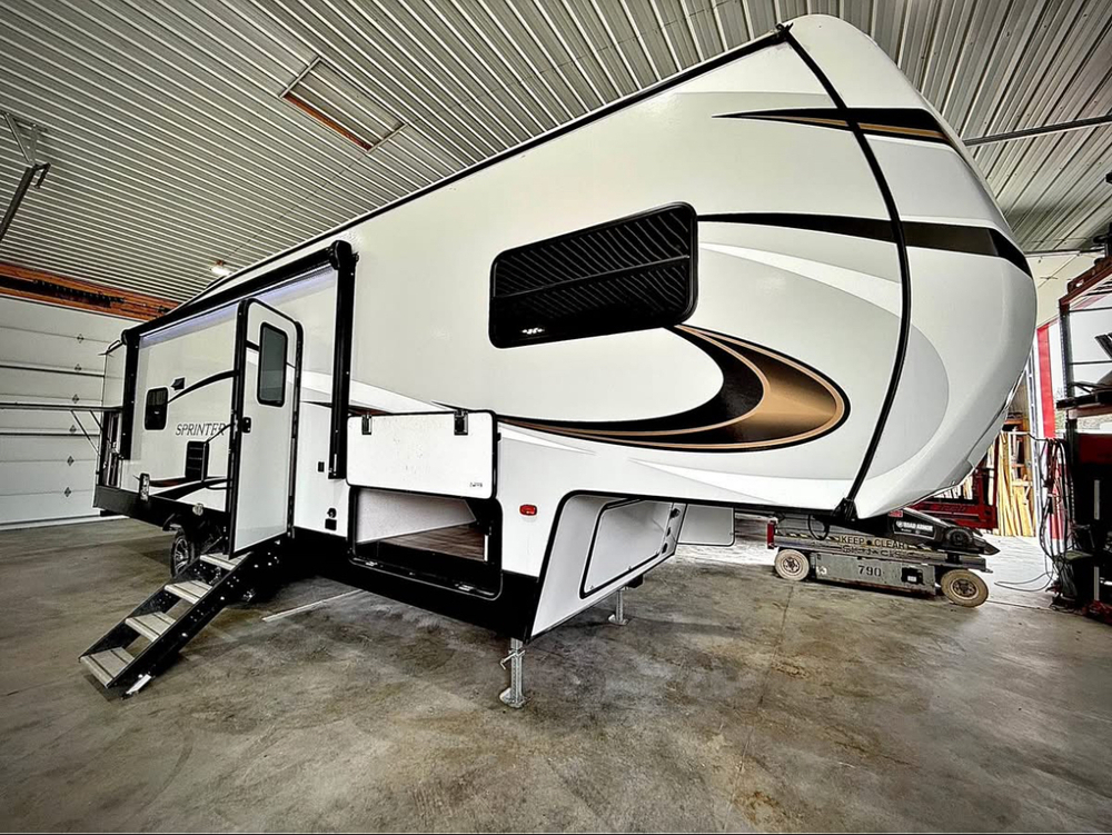 Photo of Rv