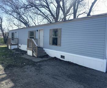 Thumbnail of mobile home