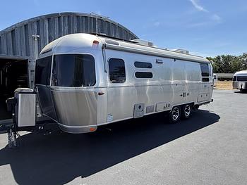 Thumbnail of RV