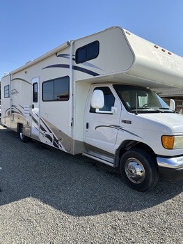 Thumbnail of RV