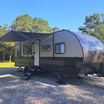 Thumbnail of RV