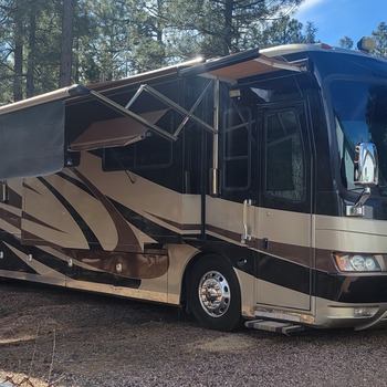 Thumbnail of RV