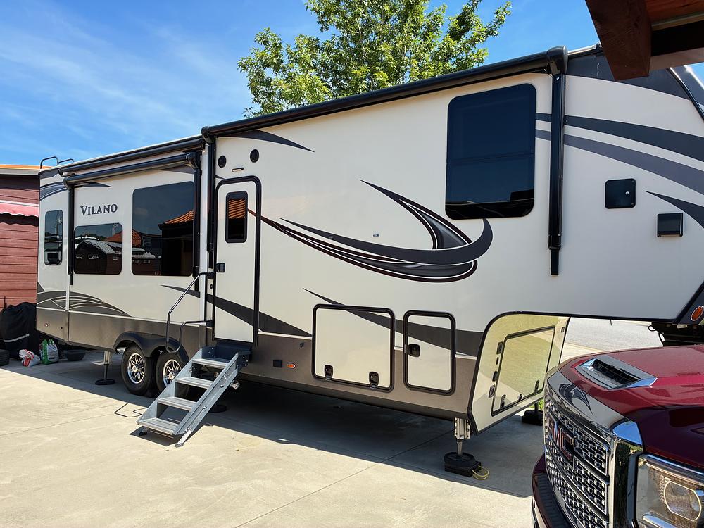 Photo of Rv