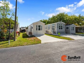 Thumbnail of mobile home