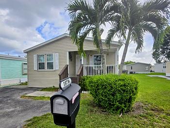 Thumbnail of mobile home