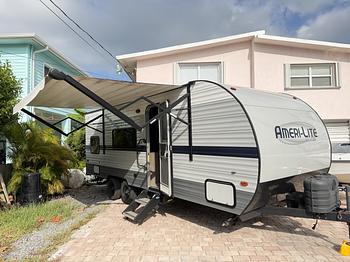 Thumbnail of RV