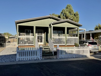 Photo of Beautiful 2023 Manufactured Home with Mountain Views