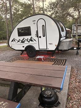 Thumbnail of RV
