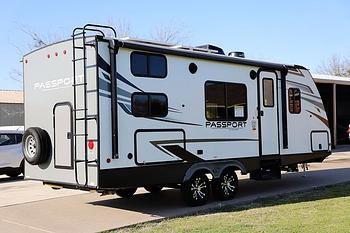 Thumbnail of RV