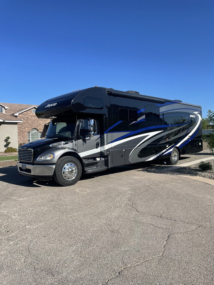 Photo of Rv