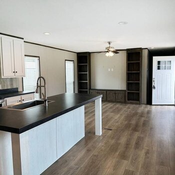 Thumbnail of mobile home
