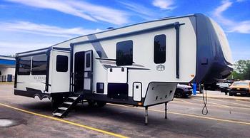Thumbnail of RV